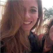 Biologa specialista in patologia clinica e biochimica clinica ed insegnante per 4 anni accademici agli istituti superiori